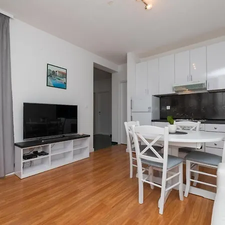 In With Sea View, Terrace, Air Conditioning, W-lan 3553-1 Apartamento *