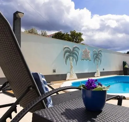 Apartment In With Sea View, Terrace, Air Conditioning, W-lan 3553-1 Supetar